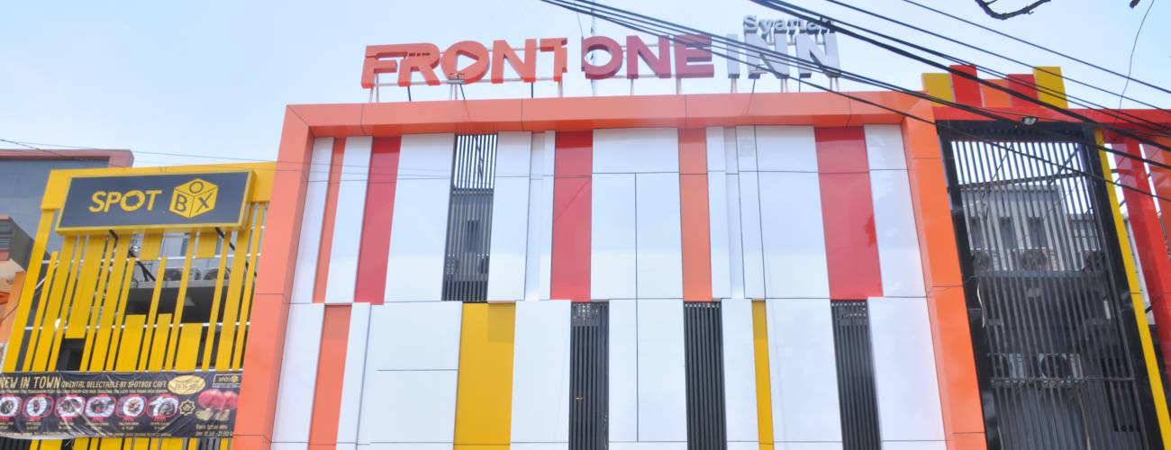 front one inn header.jpg